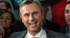 Nosí zbraň a brojí proti běžencům: Toho chtějí Rakušané prezidentem