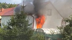 Na Plzeňsku hořel rodinný dům. Při požáru zahynula 13letá holčička