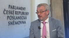 Benda: Rutte Babišovi sice nenafackuje, ale závazky vůči NATO prostě neplníme