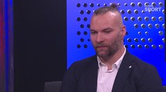 Malá Stella hraje Klárku v seriálu Ulice. Její otec je známý hokejista