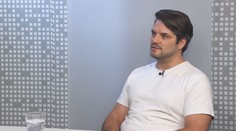 Začněte s podnikáním co nejdříve, radí šéfdesignér mladým lidem