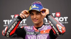 To jste ještě neviděli. Jezdci na MotoGP zavařil bizarní technický problém