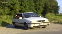 Češi při stěhování se na jih Evropy čekali v kolonách