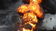 V jihokorejském přístavu explodoval ropný tanker! Devět lidí se zranilo