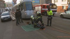 Tragédie v Praze: Řidič zabil seniorku, z místa neštěstí však ujel