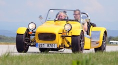 Tohle je nový český sporťák: Milionový roadster ze Smržovky
