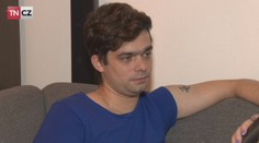 "Z vaší dcery nikdy nic nebude!" Vzkazuje rodině homosexuál Vojta