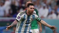 Odejít zadem? Ne. Messi předvedl skvělé gesto, nechtěl zklamat fanoušky