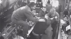 Muži šli z pomsty vymlátit bar u Plzně, zastavila je až zásahovka!