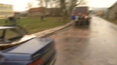 Dva mrtví po srážce peugeotu a autobusu s malými hokejisty
