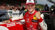 Schumacher zase vítězí! První triumf mladého Micka přišel ve Spa