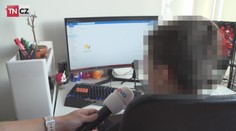 Žáci při on-line výuce snadno podvádějí. "Děláme to pořád," přiznává Michal