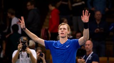 Shapovalov prolomil smůlu, nelichotivý rekord zůstal nepokořen