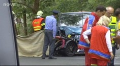TRAGICKÁ NEHODA SAJDKÁRY: Řidič zemřel, dítě bojuje o život