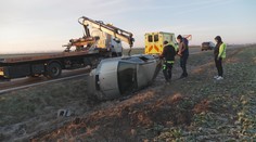 Kluzké silnice potrápily řidiče v Česku. Hasiči řešili řadu nehod