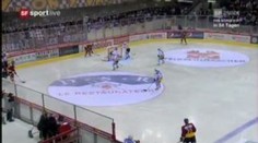 VIDEO: Hokejový supergól á la freestyle