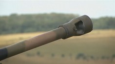 Svět začal opět masivně zbrojit. Zapojila se už i česká armáda