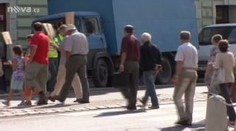 Demonstranti zablokovali obchvat v Chrudimi, doprava zkolabovala