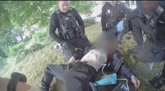 Muž chtěl spáchat sebevraždu. Ze spárů smrti ho vytrhli pražští strážníci