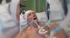 Cyklista po srážce s kamionem skončil v nemocnici. Policie netuší, kdo to je