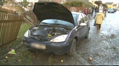 Auto srazilo v Třebechovicích dvě malé dívenky na cestě do školy!