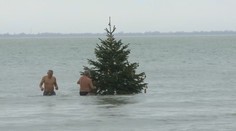 Oblíbenou destinaci Čechů sevřely mrazy. Balaton se změnil v ledovou plochu