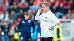 Strach o trenéra rakouské repre. Zůstává v nemocnici, půjde na další operaci