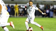 Hvězdné trio zase spolu? Neymar by mohl zamířit za Messim a Suárezem do Miami