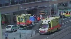 Rvačka skinů s anarchisty: šest mužů v nemocnici. VIDEO