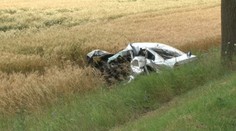Pekelná rychlost a pak smrt! Mladík ve 210 km/h napálil strom