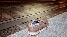 Vlak na nástupišti zabil dva lidi. Nejde poznat, kdo to je