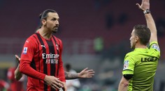 Zaříznul AC Milán, pak se rozbrečel. Sudího utěšoval i sám Zlatan