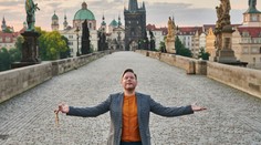 Praze zoufale chybí turisté. Nabízí volné vstupy do zoo i muzeí