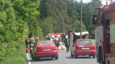 Vážná dopravní nehoda zablokovala silnici u hotelu Sen na Benešovsku