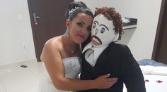 Žena si vzala hadrového panáka: Zvládli jsme krizi, čekáme druhé dítě, jásá