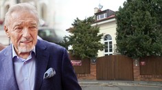 PŘÍMÝ PŘENOS z Bertramky: Gott zemřel, lidé se loučí s Mistrem