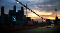 Vettel ovládl kvalifikaci v Singapuru a odstartuje z pole position