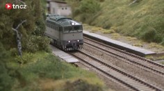 VIDEO: Parta nadšenců ze Žďáru staví obří MODEL VLÁČKŮ