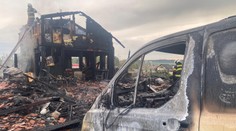 Děsivý nález na Písecku. Hasiči našli v dřevostavbě ohořelé lidské tělo