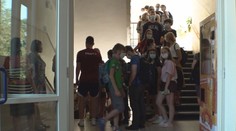 Kompletní návrat žáků a studentů do škol: Podle PES nejdříve v prosinci