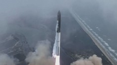 Musk vyslal do vesmíru další raketu. Největší kosmickou loď všech dob ale ztratil