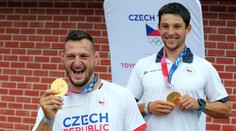 Krpálek s Prskavcem prozradili, jak vypadalo zapíjení medailí