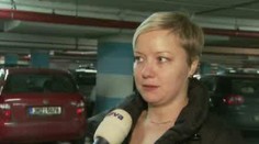 VIDEO: Miminko zamčené v autě je z nemocnice doma