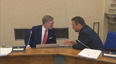 Vláda se na rozpočtových škrtech nedohodla. Jednání bude pokračovat ve středu