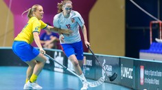 To je škoda! České juniorské florbalistky padly ve finále MS po nájezdech