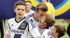 Mladý Beckham (13) na zkoušce v Chelsea! Půjde v tátových stopách?