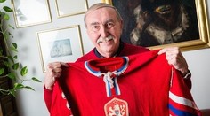 Legendární hokejista Jiří Holeček slaví 80. Miloval zápasy proti SSSR, vzpomíná Jedlička