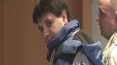 Úplatní policisté dostali dva roky podmínky za pomoc Vietnamcům