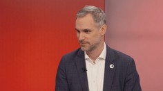 Hřib amputuje ve videu ruku: Množí se tu náckové, držme se tradic, říká