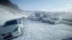 Na slovenské D1 se srazilo sedmnáct aut včetně autobusu, dva zranění!